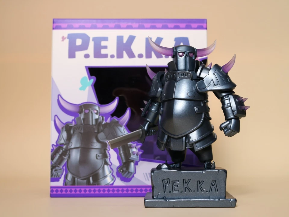Authentic Supercell Clash of Clans/ Clash Royale Pekka PVC Figure Latest Edition