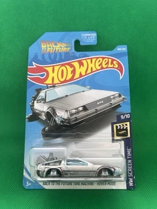 Hot Wheels Super Treasure Hunt 2019 Back to the Future Time Machine modo flotante - Imagen 1 de 2