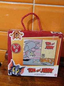 Boxed Collectable 45 Large Pieces Jigsaw Featuring Tom & Jerry - Complete - Picture 1 of 3