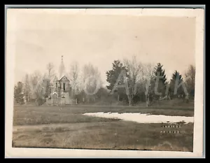 Foto, WK1, Inf.Rgt.167, Blick auf eine noch intakte Holzkirche; L189L - Bild 1 von 2