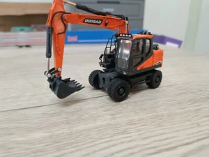 Pelle sur pneus DOOSAN DX 165 WR IMC models - Imagen 1 de 5
