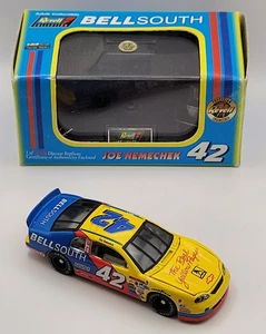 1998 Revell #42 Joe Nemechek - Yellow Pages / Bell South - 1/64 - opening hood - Picture 1 of 7