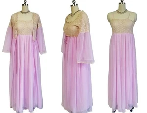 VINTAGE INTIME DOUBLE NYLON LACE PLEATED PEIGNOIR & NIGHTGOWN SET IN ORCHID - Picture 1 of 7