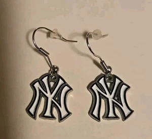New York Yankees Dangle Earrings (Zinc) MLB Licensed Jewelry - Picture 1 of 6