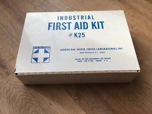 Kit pronto soccorso industriale vintage #K25 American White Cross 1977 scatola metallo - Foto 1 di 10