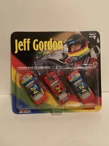 1997 Action Jeff Gordon # 24 Kellogg's Frosted Mini-Wheats 3 Car Set NASCAR - Picture 1 of 5