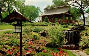 Postal de colección Waterloo Iowa IA Washington Park jardín japonés - Imagen 1 de 2