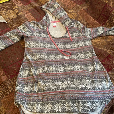 No Boundaries Juniors  XL(15/17) Thin Nordic  Hoodie- Nice/ Warm- Long No Tags - Image 1 of 4