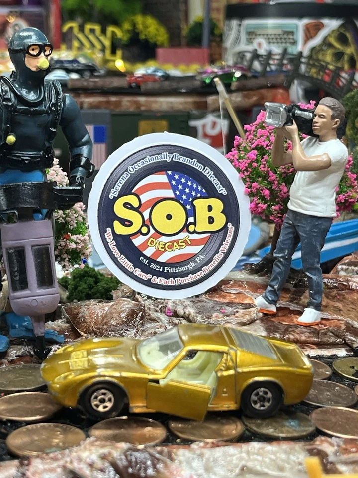 Lamborghini Miura Lesney Años 60 Nº 33 Oro Diecast USADO EXCELENTE ESTADO Foto 1 de 4