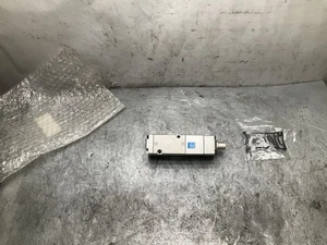 SMC Corporation NUS 4114-0009D Solenoid Value 100-115 VAC Sport - Picture 1 of 7