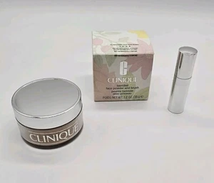 Clinique Blended Face Powder 03 Transparency 3 (MF-M) & Brush With Box 1.2 oz - Picture 1 of 11