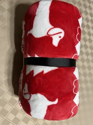 VICTORIA’S SECRET PINK SHERPA  Blanket Holiday RED/white PUPPY NWT 50 X 60 - Image 1 of 4