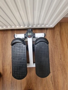 Stepper, Trainingsgerät - Bild 1 von 3
