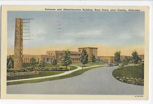 Vintage Postcard near Omaha Nebraska Boys Town Entrance Administration Building - Imagen 1 de 4