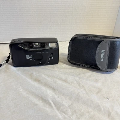 Nikon One Touch 300 AF Point & Shoot 35mm Film Camera Macro 1:4 w/ Original Bag - Image 1 of 4