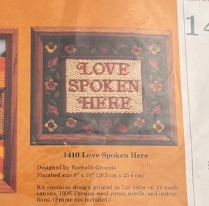 The Creative Circle #1410 Love Spoken Here Stickpackung komplett - Bild 1 von 3