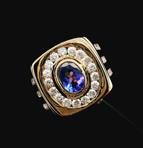 18KT Yellow Gold Tanzanite & 0.50cttw Diamond Ring – Size 8 - 12.14g - Picture 1 of 9