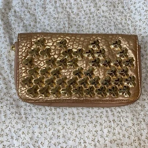 Ted Baker Metallic Gold Expandable Clutch Studded Handbag (A) - Picture 1 of 14