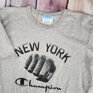 Camiseta Champion Fist Bump Para Hombre Gris Medio Nueva York Gráfico Manga Corta - Imagen 1 de 7