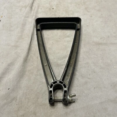 WEED EATER GTI 15T STRING TRIMMER HANDLE - Image 1 of 3