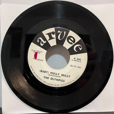 THE OLYMPICS — Hully Gully / Private Eye (1959) — виниловая пластинка 7 дюймов 45 об/мин — очень хорошее состояние+ - Изображение 1 из 2