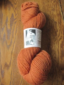 Tregellys Fibers handgefärbtes Garn 60% Mohair - 40% Wolle Terrakotta Knäuel - Bild 1 von 9