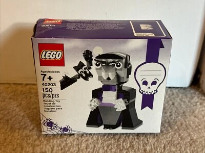 Lego 40203 Vampire and Bat Halloween 2016  New BOX DENTED Halloween - Image 1 of 4