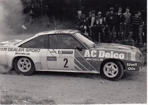 GM DEALER OPEL MANTA 400 RALLY ESCOCÉS 1984 McRAE ORIGINAL HOLMES FOTO DE PRENSA - Imagen 1 de 2