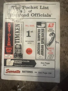 The Pocket List of Railroad Officials No. 325 1st Quarter 1976 VINTAGE (A76) - Picture 1 of 3