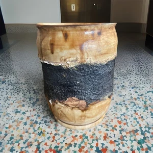 Beautiful Brown & Black Small Vase 6 Inches Tall 5 Width - Foto 1 di 5