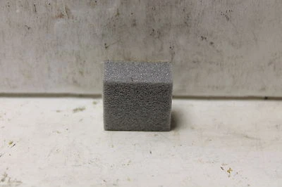 Suzuki GZ250 (SB51) 2009 nuevo OEM marco trasero cubierta amortiguador amortiguador Foto 1 de 3