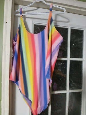 Traje de baño Old Navy Scoop de una pieza talla 4X Plus multicolor a rayas arco iris - Nuevo con etiquetas Foto 1 de 4