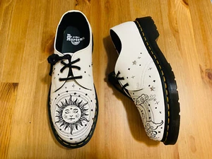 Dr. Martens Cosmic 1461 embroidered studded oxford shoes white NWOB size 9M 10L - Picture 1 of 9