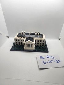 LEGO ARCHITECTURE: The White House (21006)