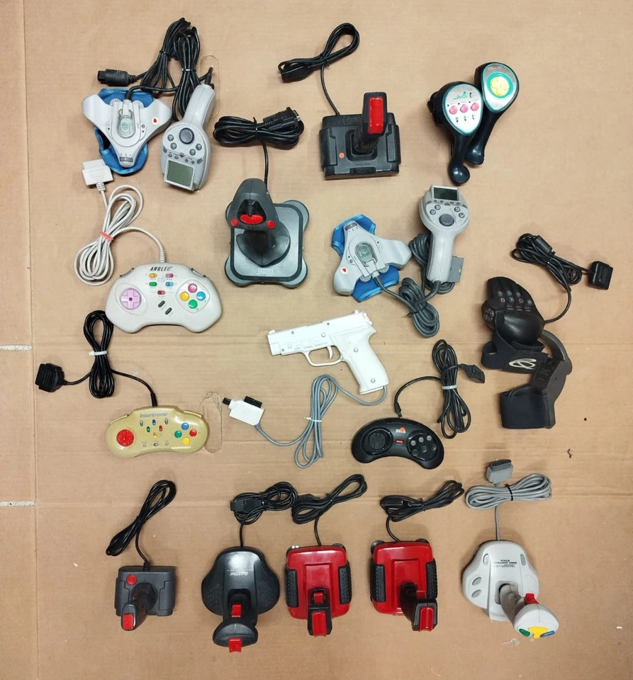 Retro Joystick/Controller Konvolut – QuickShot, PS1/PS2, SNES, Mega Drive, 9-Pin - Bild 1 von 4