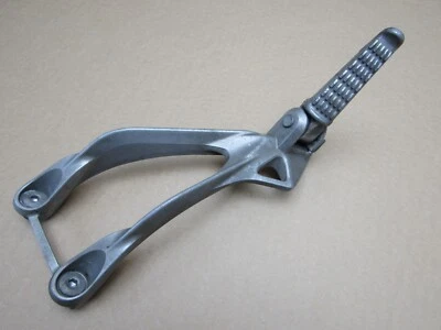 Kawasaki ZX-6R ZX636 2006 8.753 millas pilón derecho reposapiés (12644) Foto 1 de 4