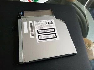 Servidor Intel SR1400 SR1450 SR2400 Slimline CD AXXSCD T0043601 A01 SR2400 - Imagen 1 de 2