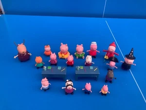 Peppa pig lot de 17 figurine pvc papa maman école salle de classe avec tbe - Imagen 1 de 9