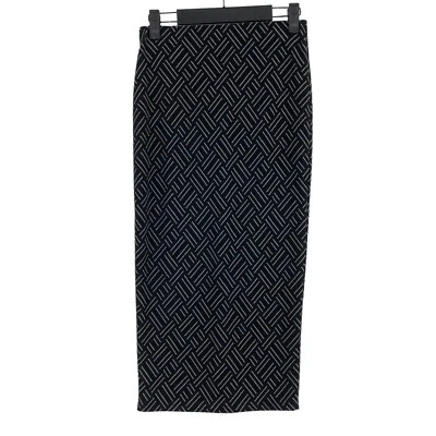 Falda Lápiz Larga Zara Negocios Mujer Pequeña Negra Blanca Rayas Pull On Ventilada Foto 1 de 4