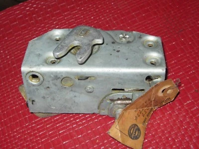 NOS 1961 AMC Classic, Ambassador wagon tailgate lock latch, read.... - Image 1 of 2