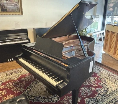 Piano de cola Yamaha C6 6'11" Consevatory Foto 1 de 4