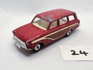VINTAGE CORGI TOYS # 491 FORD CONSUL CORTINA SUPER ESTATE DIECAST MODEL CAR 1966 - Picture 1 of 5