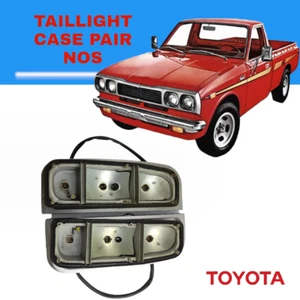 Toyota Hilux RN20 1972-1978 par de fundas con luces traseras RH LH lote antiguo 220-33531 - Imagen 1 de 6