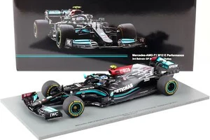 1:18 Spark Mercedes AMG F1 W12 E Performance #77 Bottas 3° Bahrain GP 2021 - Foto 1 di 4