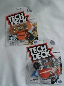 Tech Deck FINESSE Skateboarding LOT of 2 20125178 common  20125173 rare NEW - Picture 1 of 11