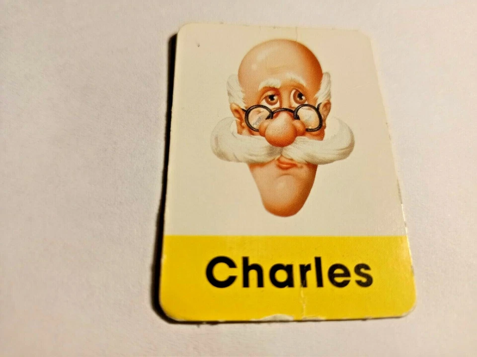 GIOCO SOCIETA' INDOVINA CHI? MB GIOCHI PEZZI RICAMBIO CARTA PERSONAGGIO CHARLES - Immagine 1 di 1
