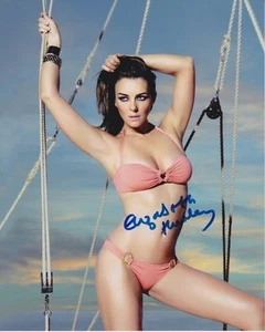 Elizabeth Hurley signed Autogramm 8x10 Foto - Bild 1 von 1