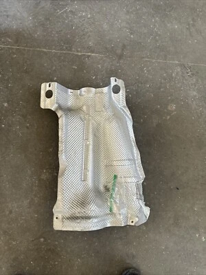 BMW E92 N51 LCI CIC xDrive AT Lower Tunnel Heat Insulation Shield 51487117375 - Image 1 of 4