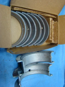 Buick 225 Main Bearing Set 030 1964-1967 USA Made NORS V6 - Picture 1 of 1