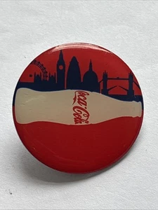 Coca Cola Metall Abzeichen.  - Bild 1 von 2